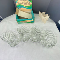 Vintage Hazel Atlas Informal Seashell Snack Set of 4 Plates and Cups with Box