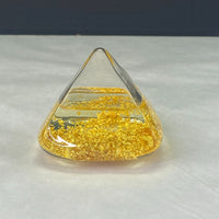 Vintage Goldenflow Studios Hand Blown Glass Pyramid Gold Flake Snow Globe