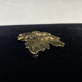 Vintage Joan's Collectibles Autumn Fall Leaf Gold Tone Metal Brooch Pin